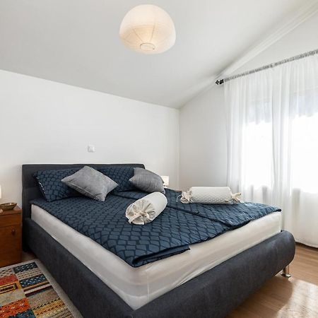Guest House Gaj B4 In Hreljin With Gym And Barbecue Buitenkant foto